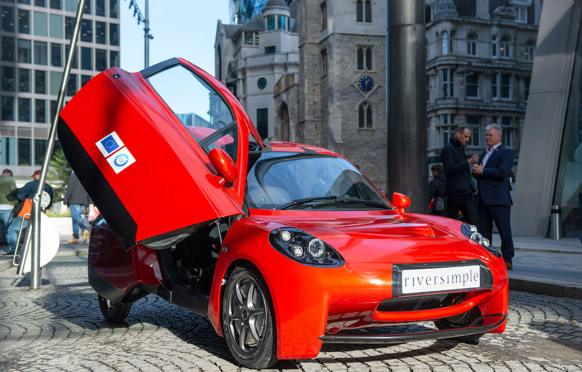 Red riverimple electric car